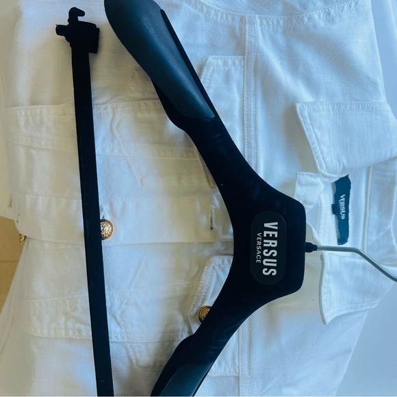 Rare! Versus Versace White Denim Jacket with Gold Lion Buttons, Sz 44 NWOT - Picture 13 of 16